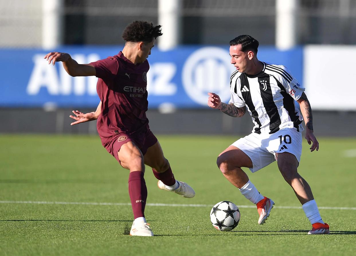 世俱杯冠军-尤文图斯客场取胜,豪取三分