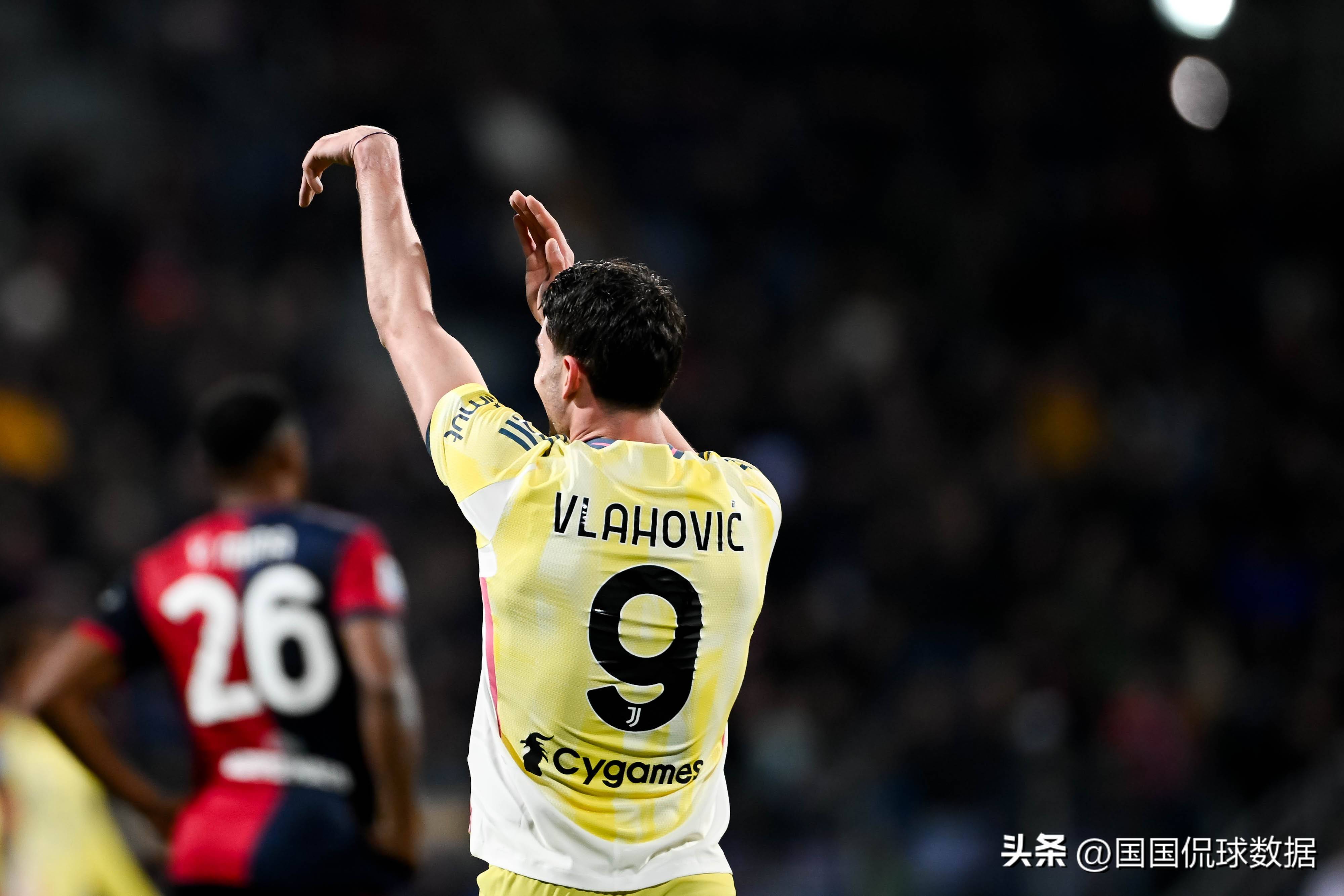 世俱杯奖金-球队后卫状态神勇个人进攻助球队逆袭的简单介绍