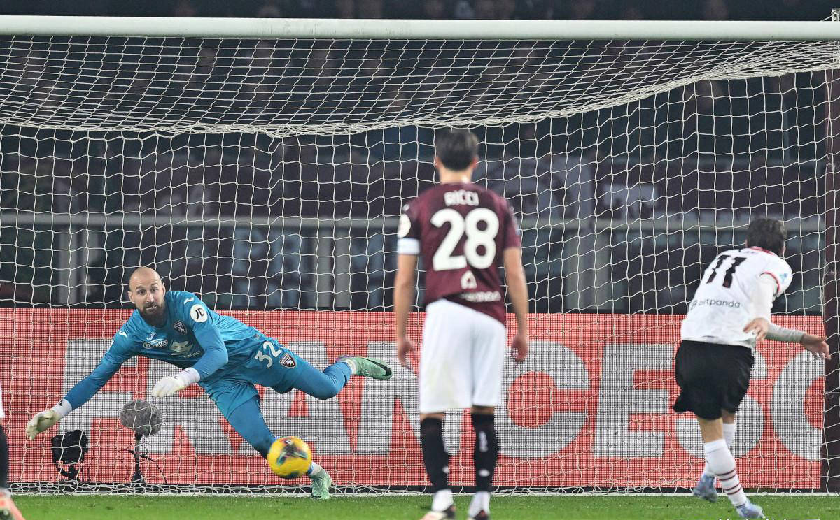 包含博洛尼亚主场告负，士气低落的词条