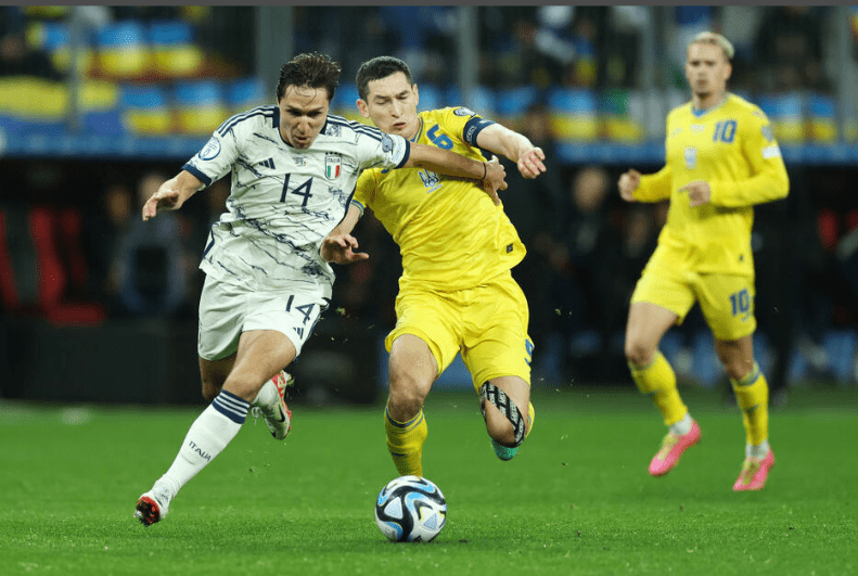 欧洲杯预选赛决胜局上演，双方团队合作的简单介绍