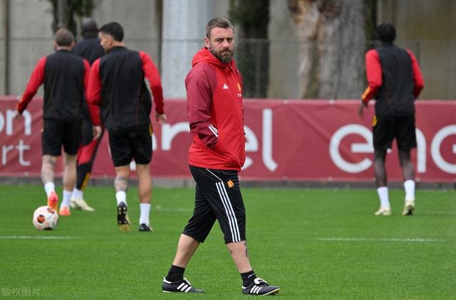 乌迪内斯主场击败马赛,创造背靠背胜利 乌迪内斯主场击败马赛,创造背靠背胜利