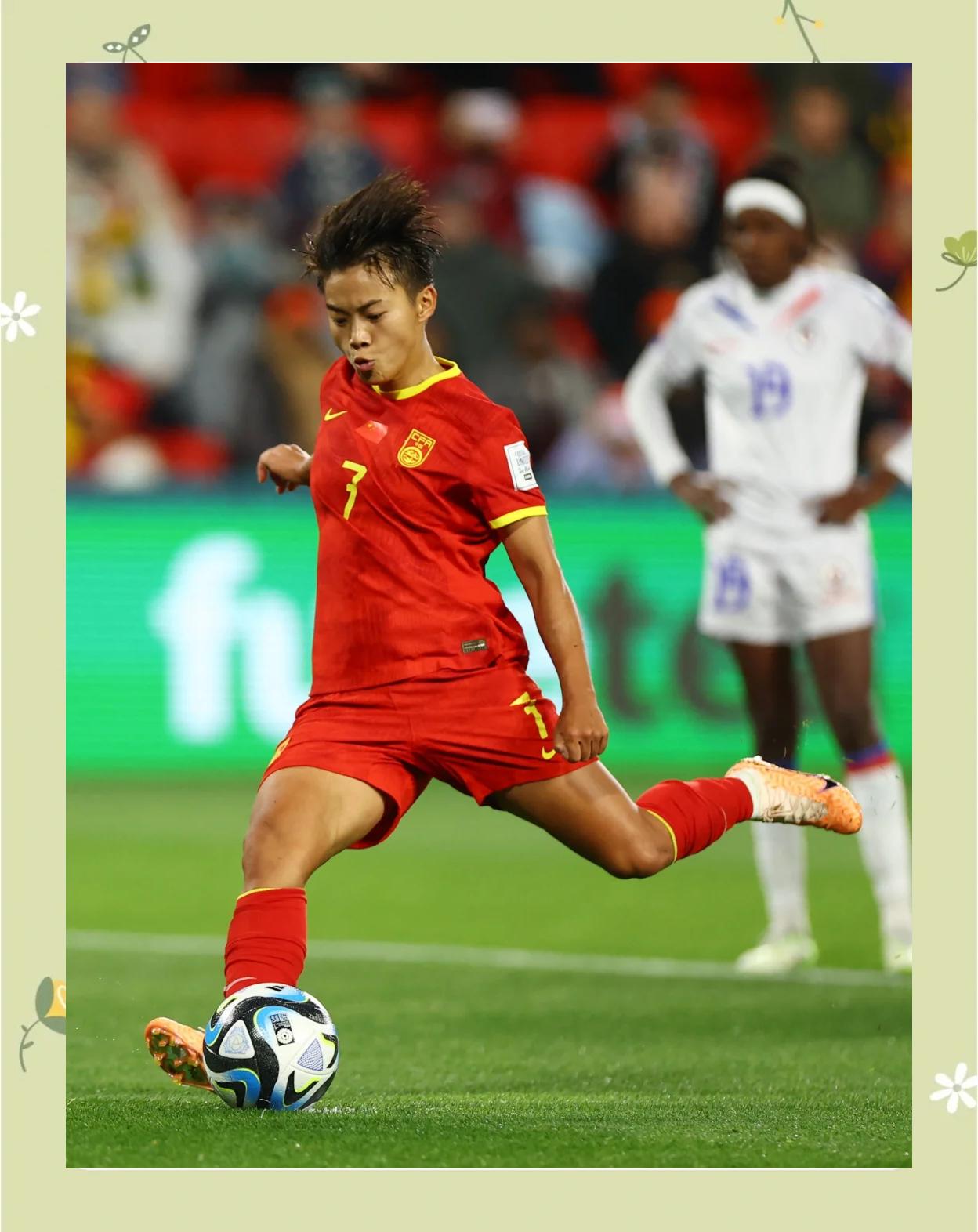 世俱杯直播-关于女子足球比赛中，冠军球队实力强劲无懈可击的信息