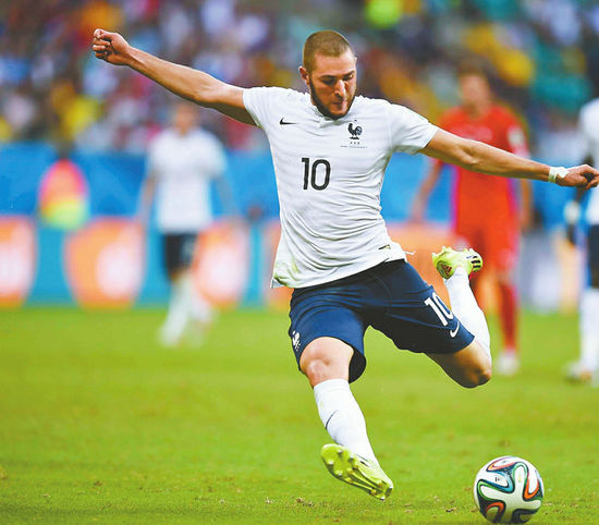 世俱杯时间-西班牙队战胜厄瓜多尔,提前出线