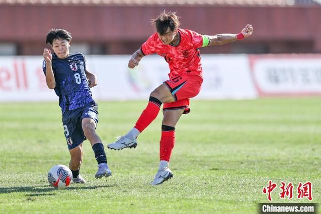 韩国足球队在国际赛中获得胜绩 韩国足球队在国际赛中获得胜绩