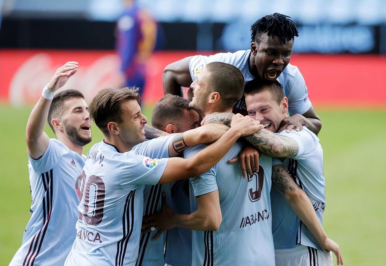 包含皇家社会中场组织有序取得大胜的词条 包含皇家社会中场组织有序取得大胜的词条