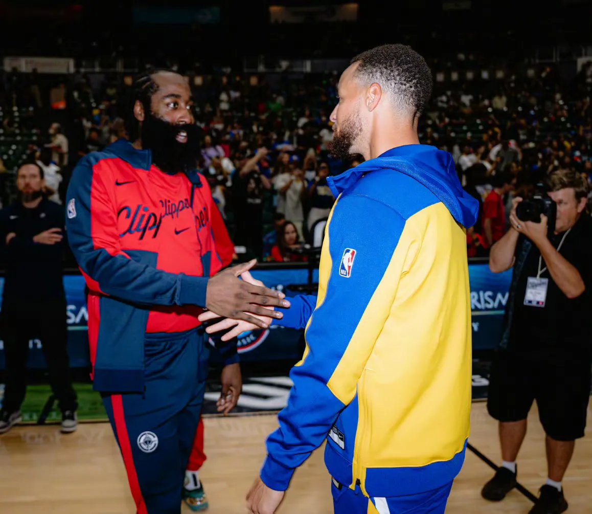 世俱杯时间-奥林匹亚科斯后卫:我们决心拼尽全力,争夺冠军的简单介绍