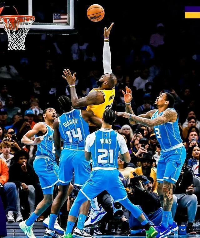 关于人力克黄蜂，牢牢掌控比赛节奏的信息