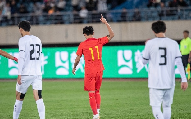 世俱杯时间-斯洛伐克队在国际比赛中逆袭,取得胜利