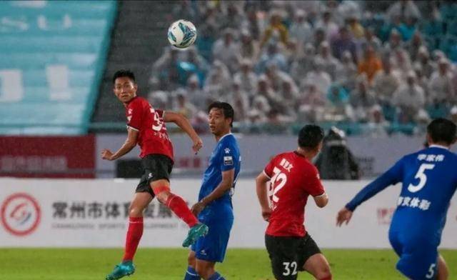 世俱杯-包含精彩足球比赛精彩纷呈,球迷们尽情沉浸其中的词条