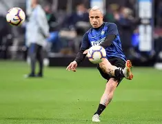 世俱杯官网-切沃球员集体示威抗议,主帅获解雇