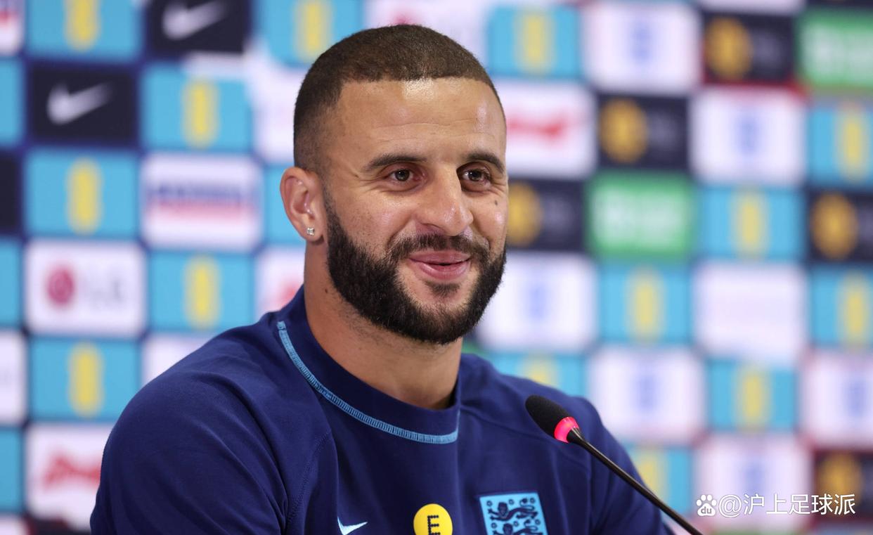 沃特福德前锋联手破门,助球队取胜 沃特福德前锋联手破门,助球队取胜