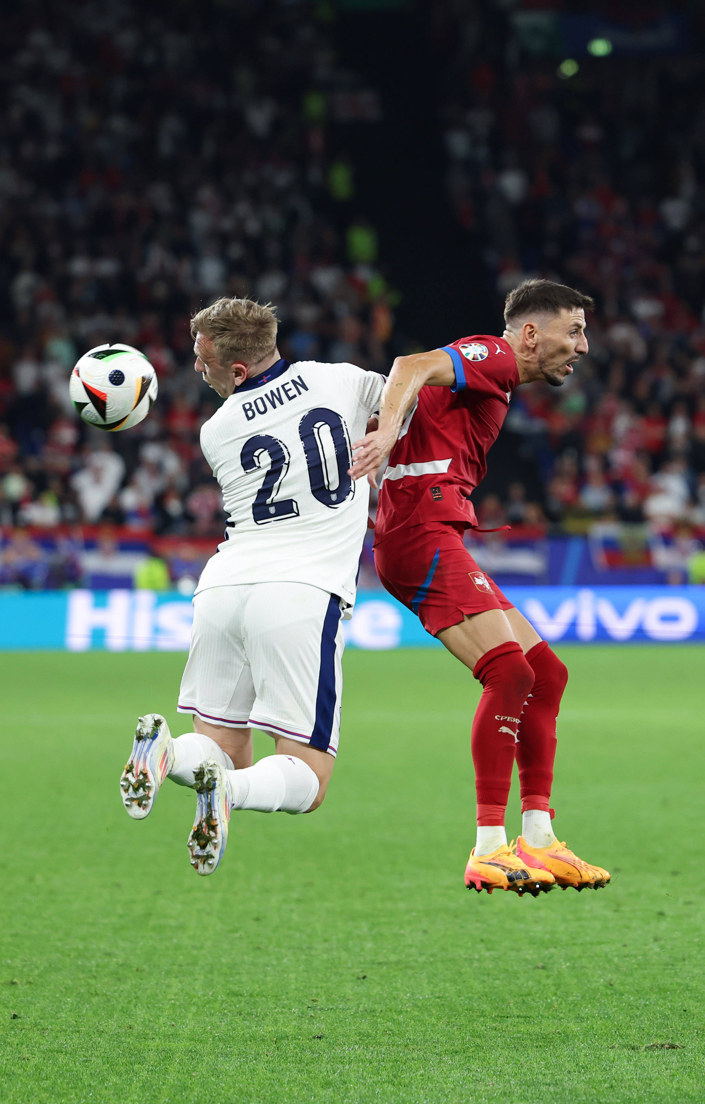 世俱杯奖金-欧预赛比赛中,爱尔兰队不敌挽救胜利的简单介绍