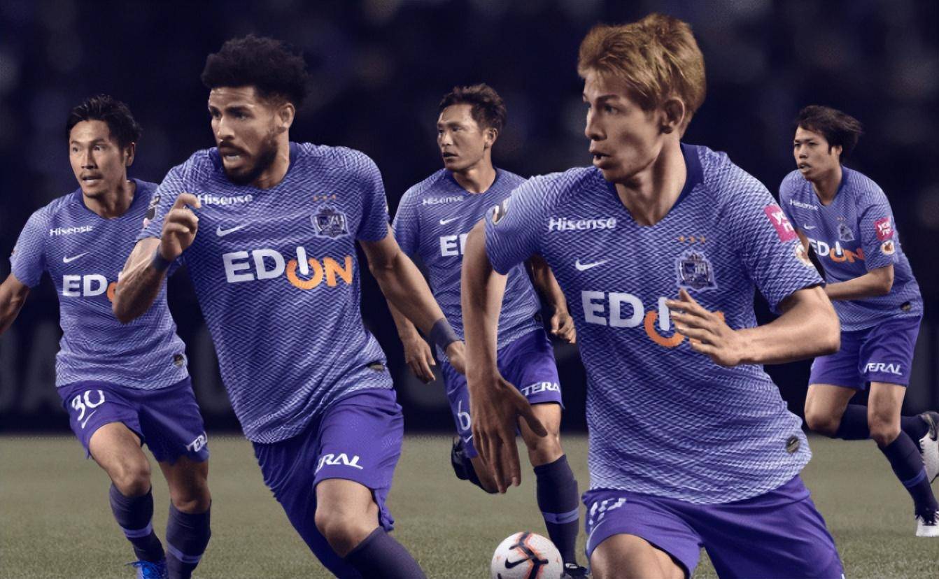 浦和红钻力拼冲一冠,士气高昂备战 浦和红钻力拼冲一冠,士气高昂备战