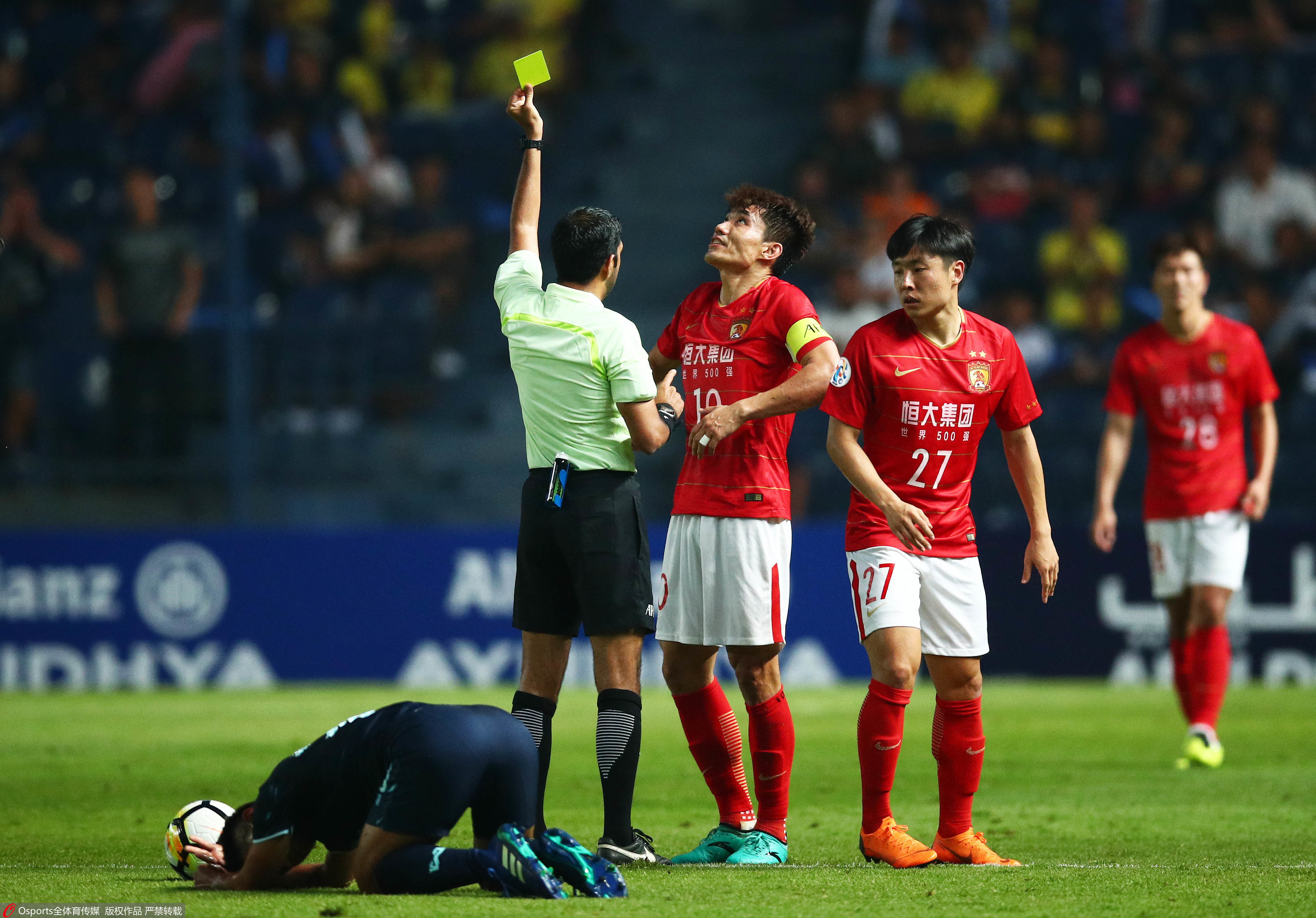 世俱杯2025-客场作战获得胜利,球队时隔多日再尝胜利