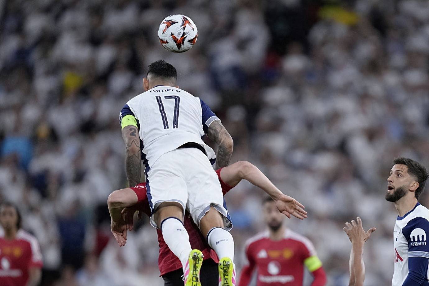 意大利球队斩获关键胜利,晋级欧冠半决赛 意大利球队斩获关键胜利,晋级欧冠半决赛