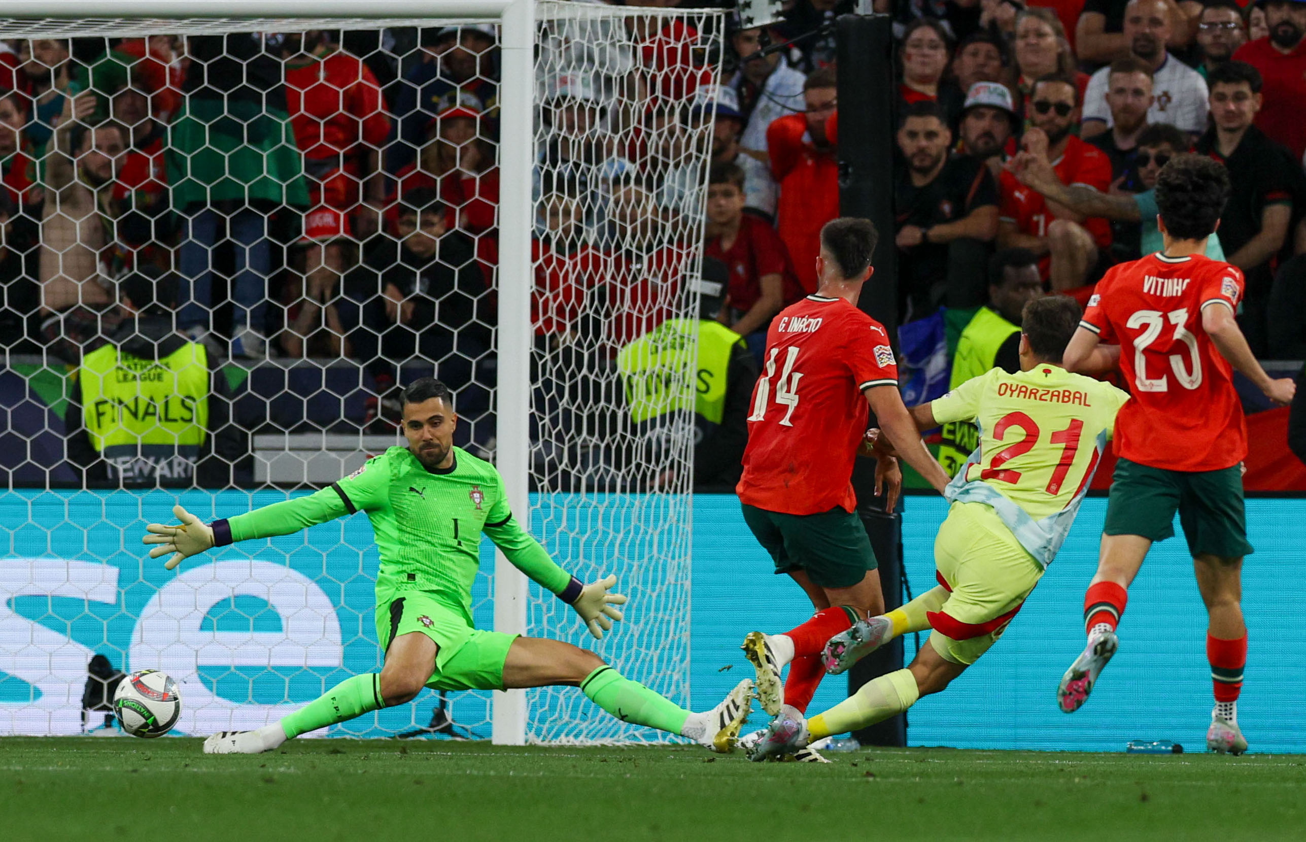 世俱杯奖金-葡萄牙对荷兰:争夺晋级名额备受瞩目