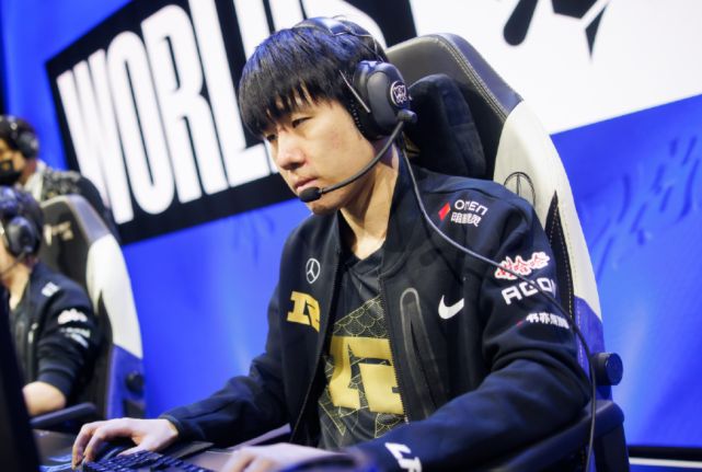 世俱杯直播-包含HKA鏖战FLY,Gumayusi完成史诗逆转焦点之战小组赛,锁定晋级资格的词条