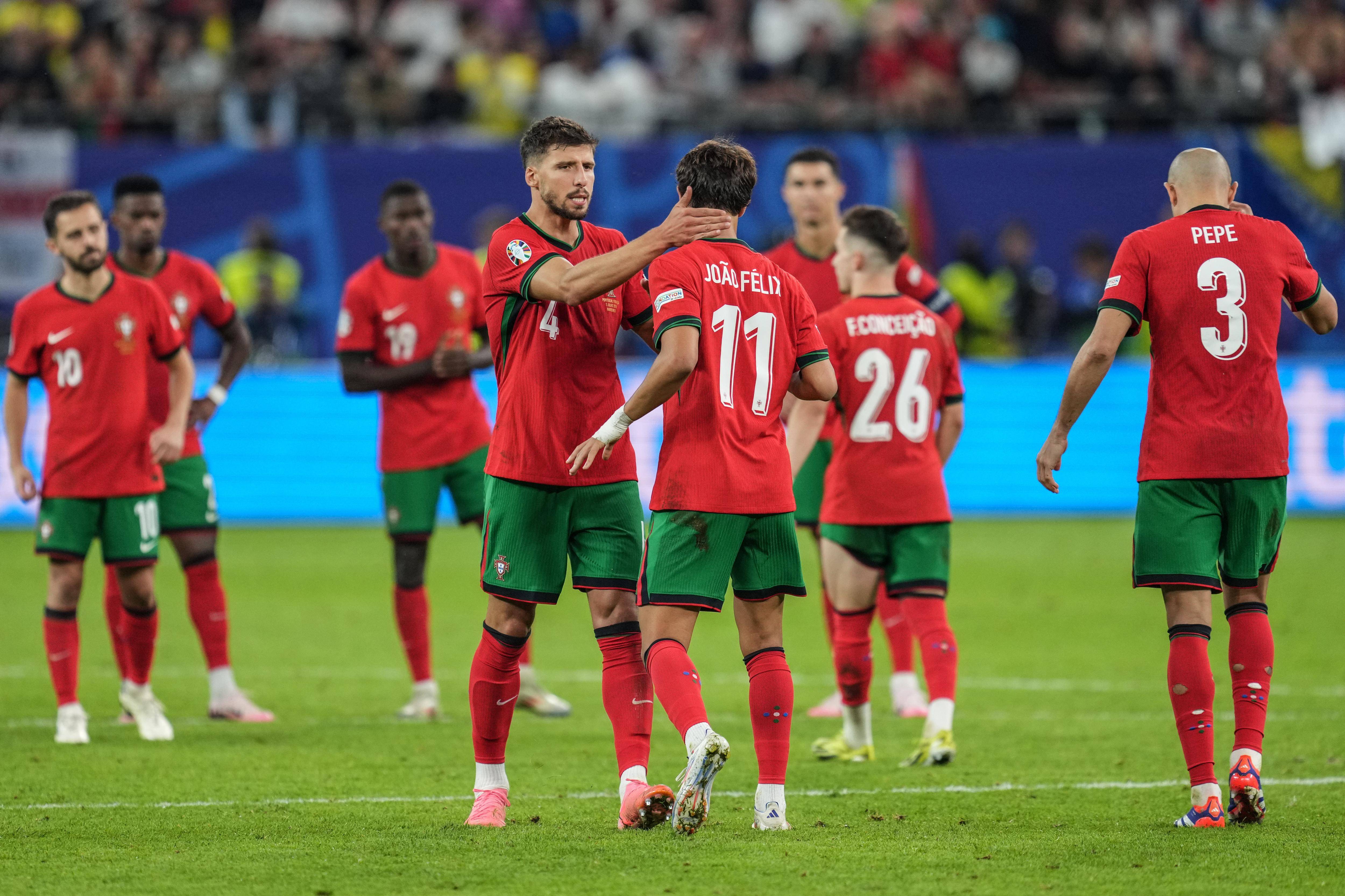 欧洲杯比赛四强诞生,谁能晋级决赛? 欧洲杯比赛四强诞生,谁能晋级决赛?