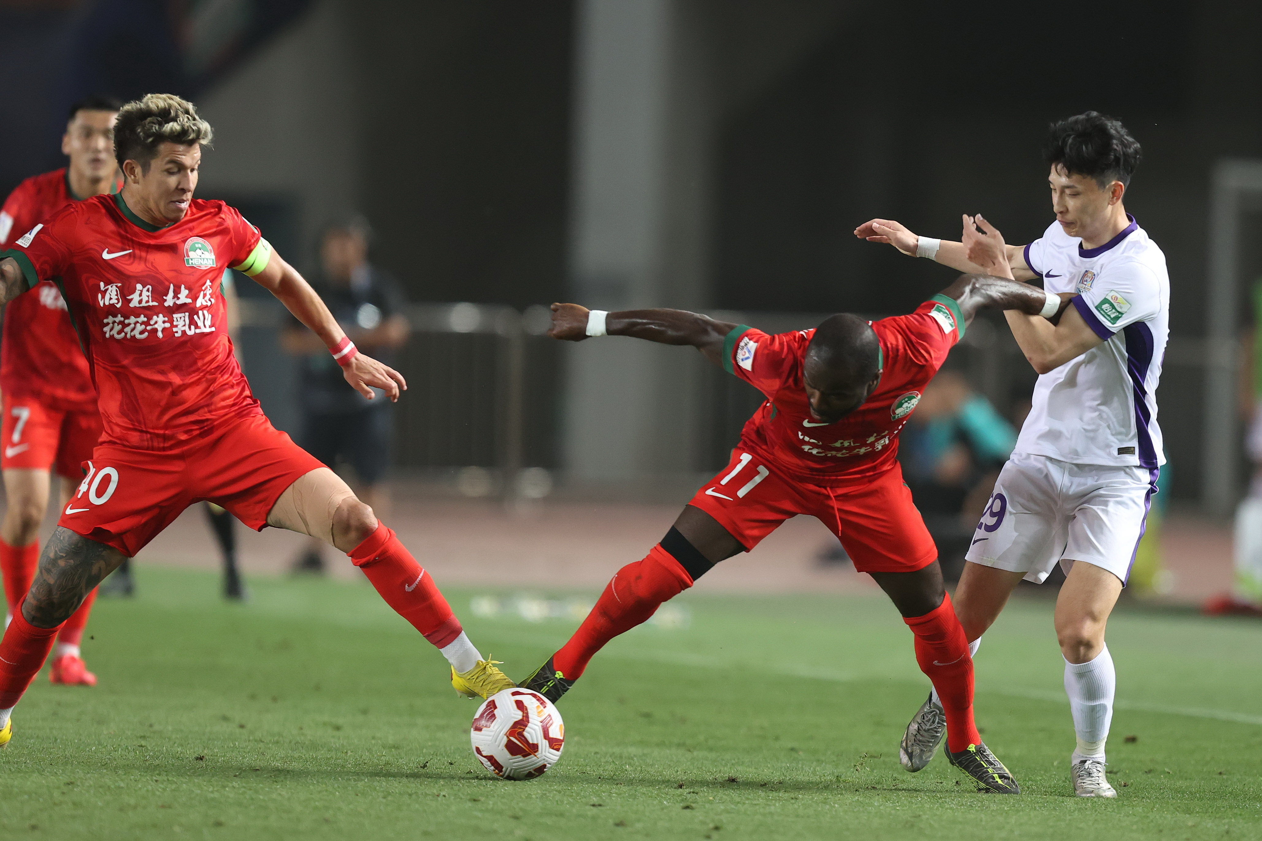 河南男篮迎来五连胜,成为黑马候选 河南男篮迎来五连胜,成为黑马候选