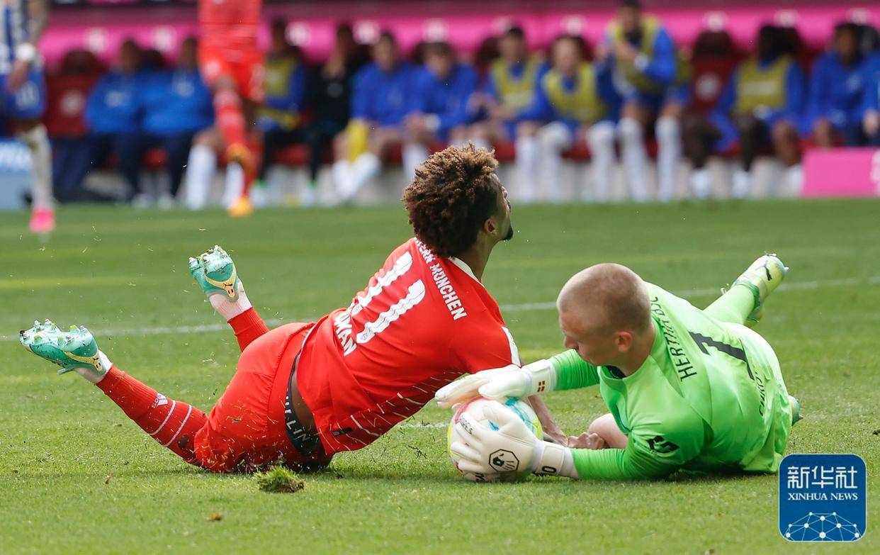 柏林赫塔遭遇两连败,降至德甲下游 柏林赫塔遭遇两连败,降至德甲下游