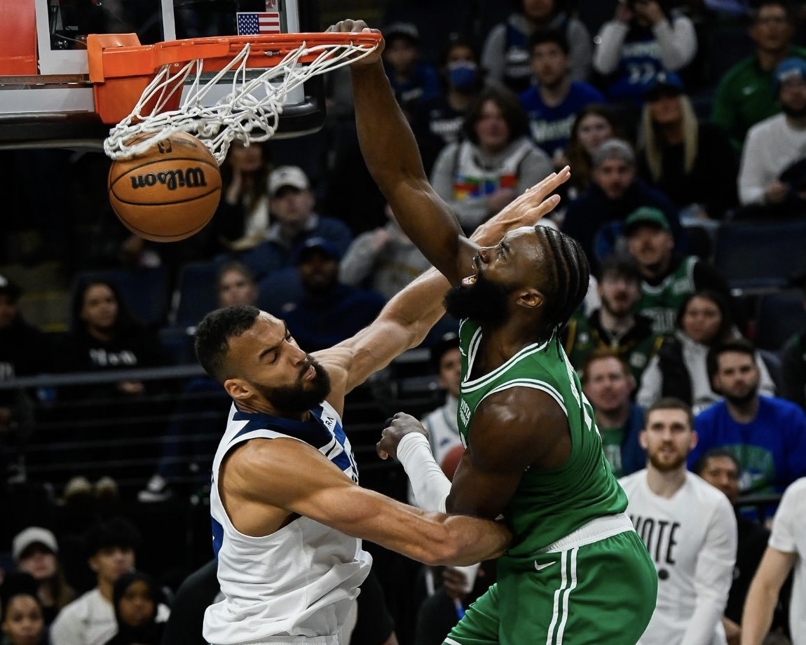 世俱杯2025-勇士逆转国王,戈贝尔高光表现的简单介绍