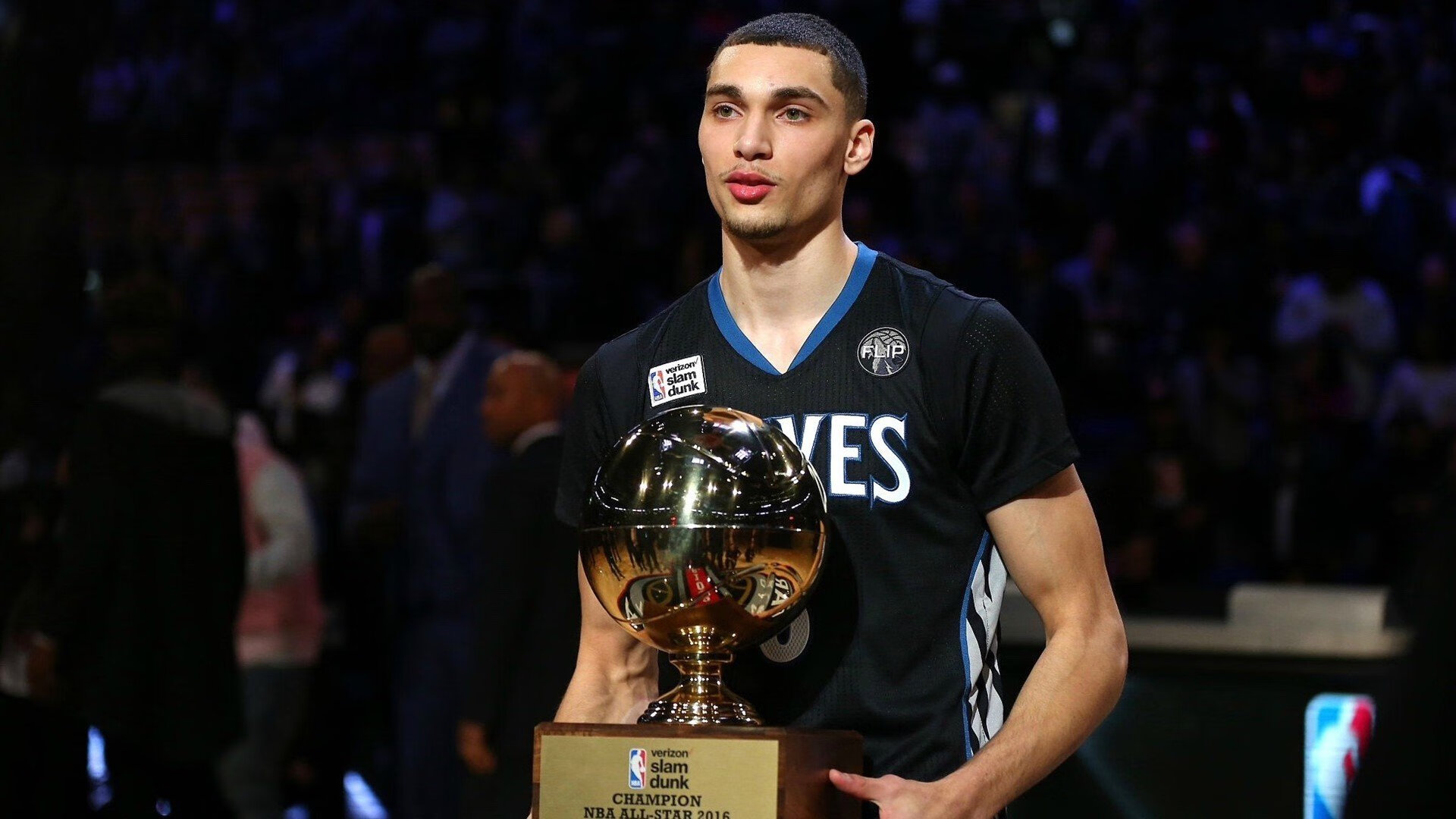 法拉利双重冲击，横扫马丁，拉塞尔状态火热，围场格局一夜洗牌